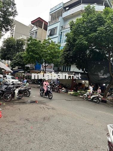 BÁN ĐẤT LÔ GÓC Ô TÔ KINH DOANH THÔNG CÁC NGẢ CHỢ VĂN LA