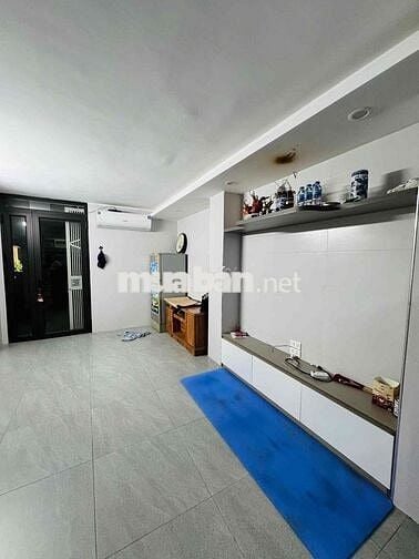 Căn Hộ Tập Thể Tầng1. Phố Nhân Hoà - Thanh Xuân - Hà Nội. Cần Bán 🏠 Ô