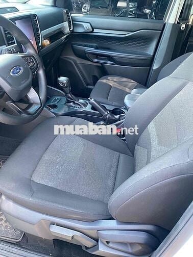 Ford Ranger 2024 XLS 2.0 4X2 AT - 34000 km