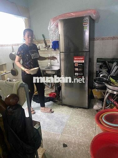 Sang nhượng mặt bằng quán cơm (sát bên Emart Phan Huy Ích)