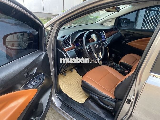 Gia đình bán INNOVA 2.0E sx 2019,màu đồng ánh kim