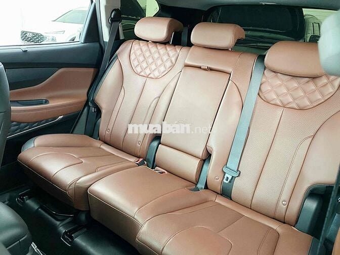 Hyundai Santa Fe 2024 Cao cấp 2.5L HTRAC - 4500 km