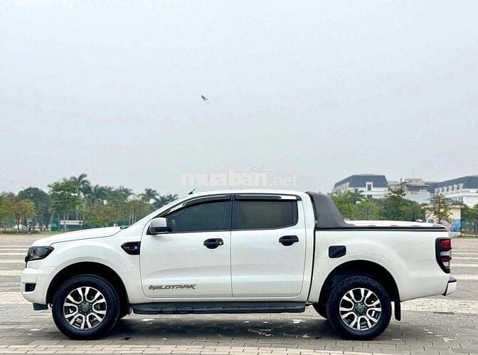 Ford Ranger 2016 XLS 2.2L 4x2 AT - 140000 km