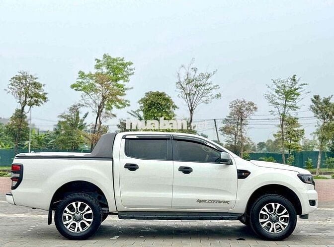 Ford Ranger 2016 XLS 2.2L 4x2 AT - 140000 km