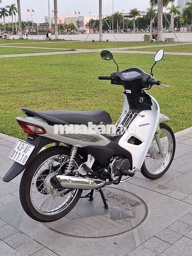 Wave A Xám Trắng. Biển 43 Như mới