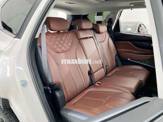 Hyundai Santa Fe 2024 Cao cấp 2.5L HTRAC - 4500 km