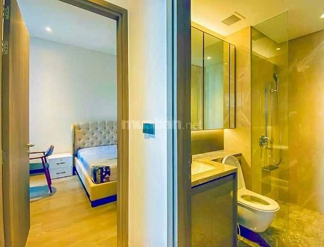 Căn hộ bán hoặc cho thuê tại The Marq Quận 1 tầng cao 2 phòng ngủ 73m2