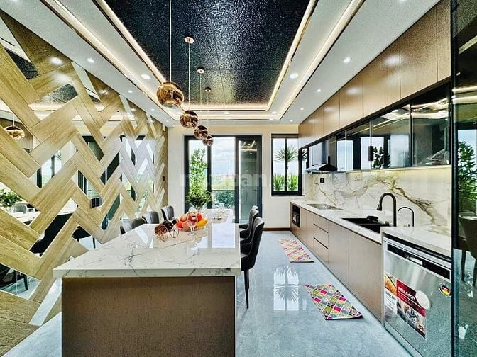 NÉT CĂNG!!! ⭐️Tuyệt phẩm 6 Lầu tuyệt đẹp THANG MÁY Mặt tiền Tân Sơn,