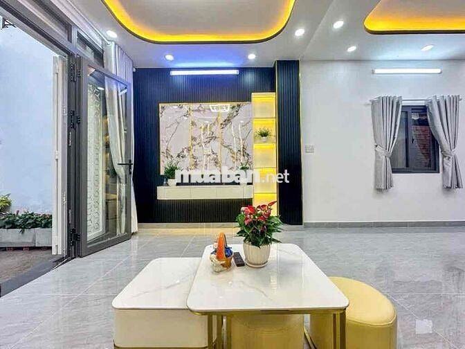Bán nhà TT Nhà Bè, huỳnh tấn phát, 80m2, 3tỷ990, 3 PN