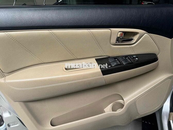 Toyota Fortuner 2014 2.7V 4x2 - 118000 km