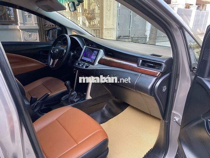 Gia đình bán INNOVA 2.0E sx 2019,màu đồng ánh kim