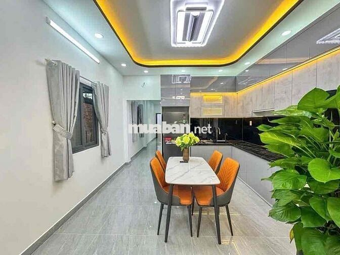 Bán nhà TT Nhà Bè, huỳnh tấn phát, 80m2, 3tỷ990, 3 PN