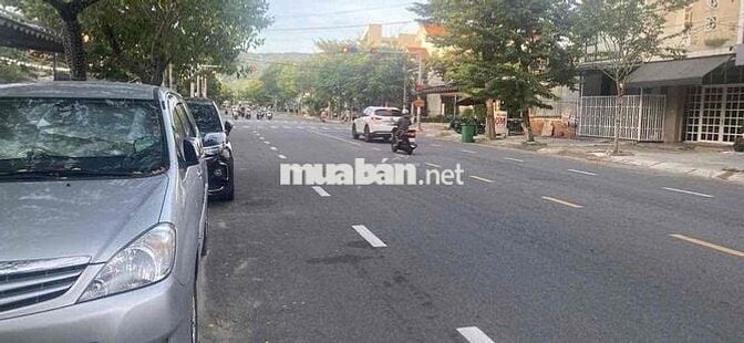 chính chủ bán đất đường hồ hán thương đường rộng 15 m vĩa hè 6 m