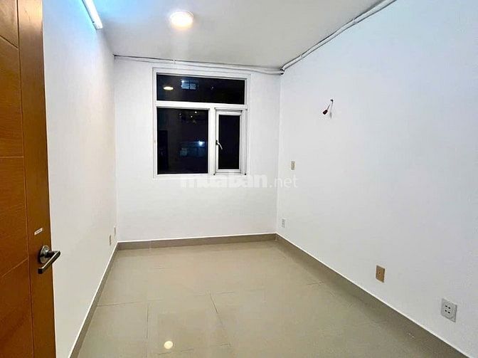 Căn góc 81m2 Hoàng Kim Thế Gia, sổ hồng sẵn, TT 950tr ở ngay
