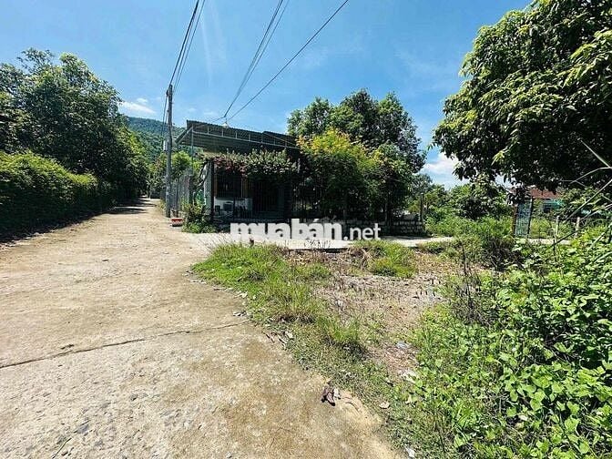 Đất Suối Hiệp gần QL1A dt 100m full thổ cư giá chỉ 690tr, sổ hồng