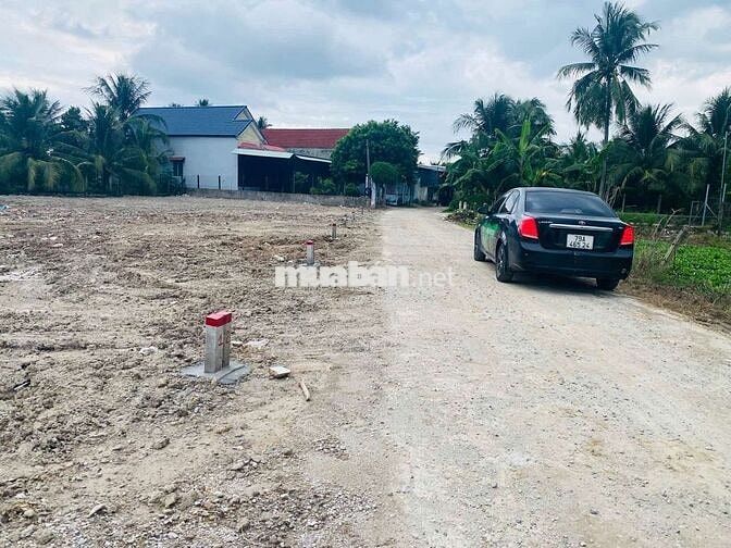 Đất Dân Cắt Bán Diên Điền , DT 141m full Thổ giá 899tr, Đường Qh 10m