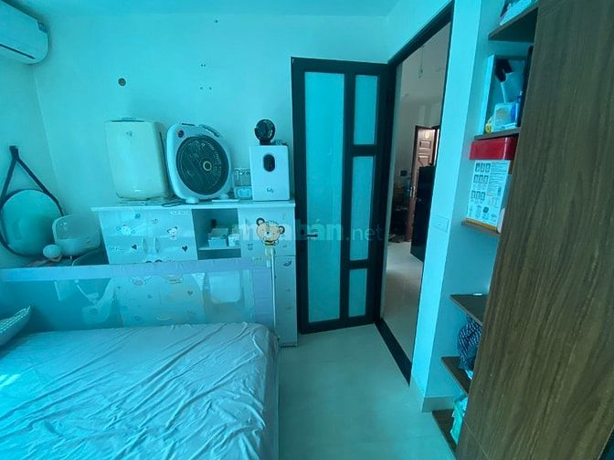 Cho thuê căn hộ CCMN 335m2 Tây Nam Linh Đàm 1K1N full nội thất