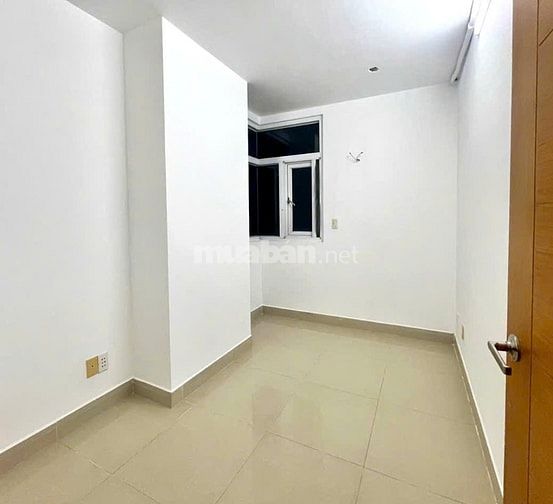 Căn góc 81m2 Hoàng Kim Thế Gia, sổ hồng sẵn, TT 950tr ở ngay