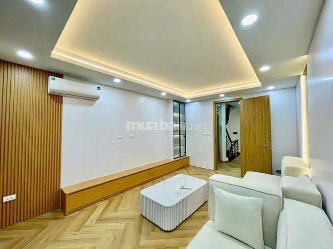 Cần bán hàng hiếm gần đại học Công Nghiệp