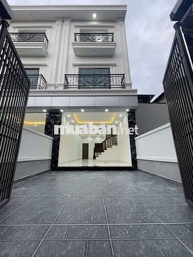 Nhà 75m2 3 tầng Thị trấn Quốc Oai