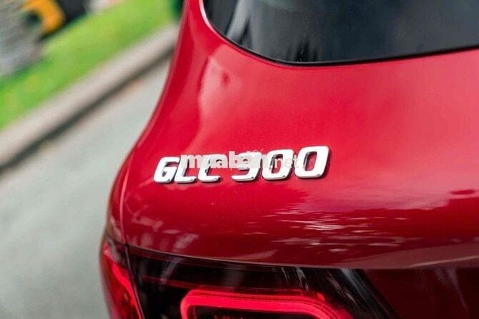 Mercedes GLC 300 4MATIC - 9000 km - Model 2021