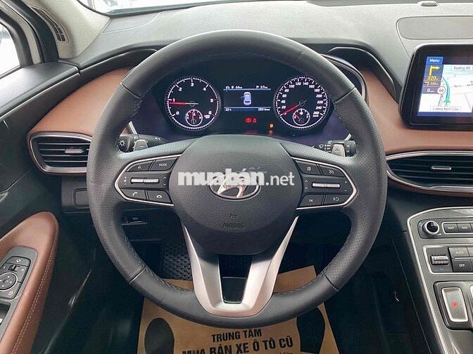 Hyundai Santa Fe 2023 2.2 Dầu - 28000 km