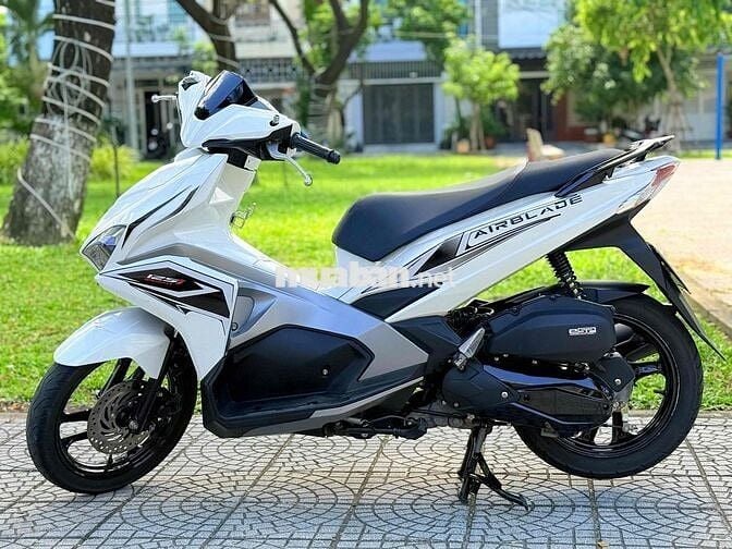 Ab 2016 biển 43. nợ xấu đưa 8tr lấy xe ạ