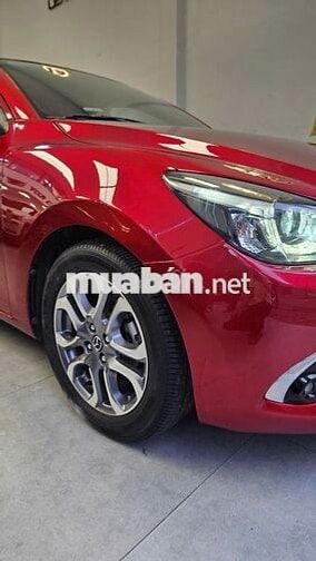 Mazda 2 Luxury SX 2019 bảo dưỡng hãng