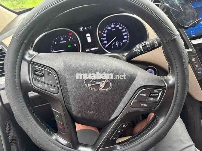 Hyundai Santa Fe 2017 2.4 AT 4 WD - 139000 km
