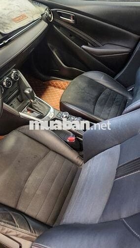 Mazda 2 Luxury SX 2019 bảo dưỡng hãng