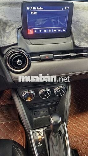 Mazda 2 Luxury SX 2019 bảo dưỡng hãng