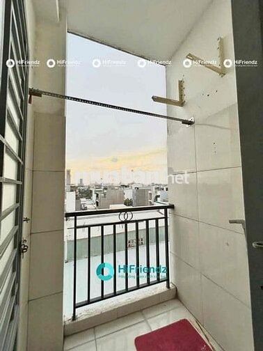 TRỌ DUPLEX NGÃ TƯ THỦ ĐỨC – CÓ BAN CÔNG, TÁCH BẾP, FULL NỘI THẤT