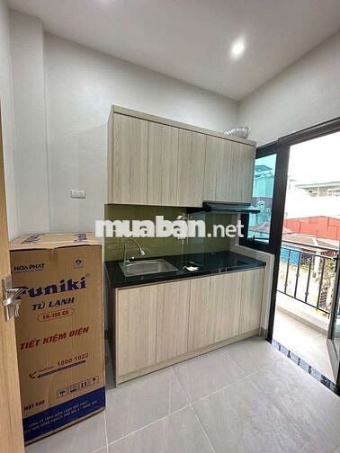 Cho thuê CCMN 25m2 Gác xép. Full đồ ban công thoáng tại Trung Liệt