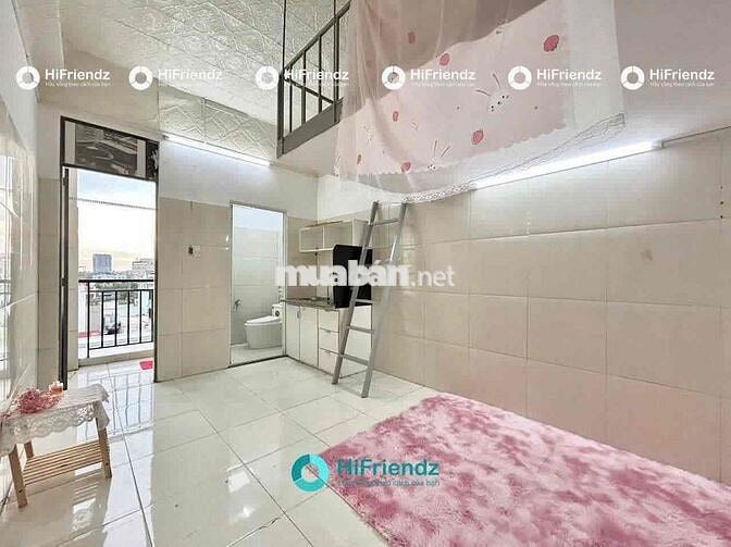 TRỌ DUPLEX NGÃ TƯ THỦ ĐỨC – CÓ BAN CÔNG, TÁCH BẾP, FULL NỘI THẤT