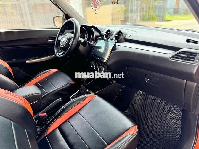 Suzuki Swift 2021 GLX 1.2 AT - Zzin 100%