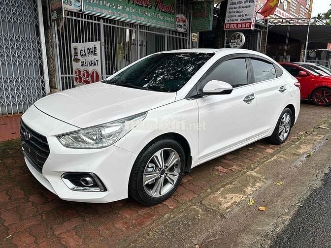 Hyundai Accent 2018 1.4 ATH - 100000 km