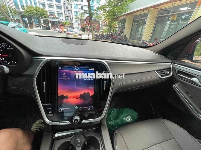 VinFast Lux SA2.0 2020 2.0 AT - 58000 km
