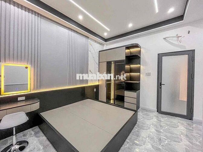 Nhà Lầu Diện Tích Rộng Full Nội Thất Đường Nguyễn Văn Linh