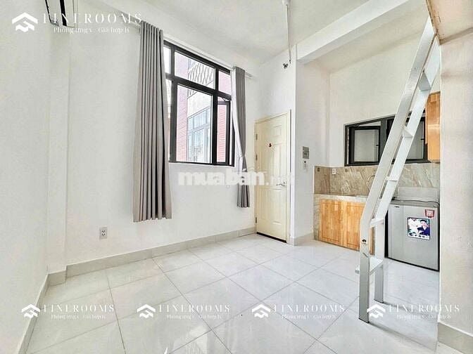 DUPLEX FULL NỘI THẤT THANG MÁY CỬA SỔ TRỜI LỚN NGAY VLU IUH