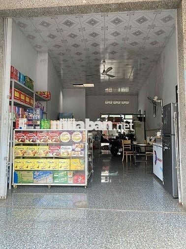 Nhà mặt tiền kinh doanh và để ở