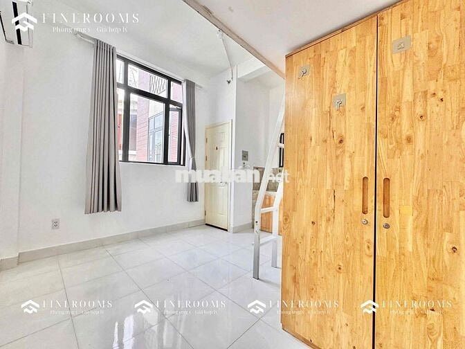 DUPLEX FULL NỘI THẤT THANG MÁY CỬA SỔ TRỜI LỚN NGAY VLU IUH