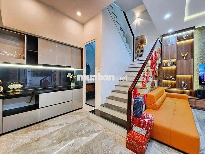 nhà 4 tầng kiệt oto nguyễn hữu thọ