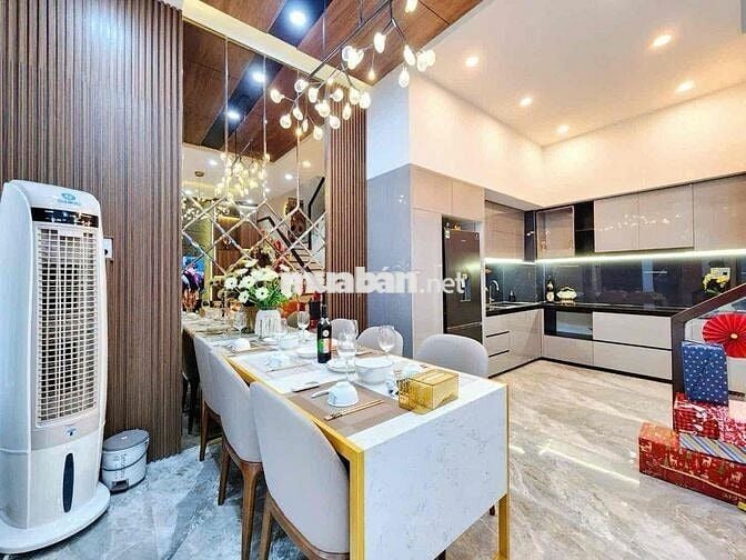 nhà 4 tầng kiệt oto nguyễn hữu thọ