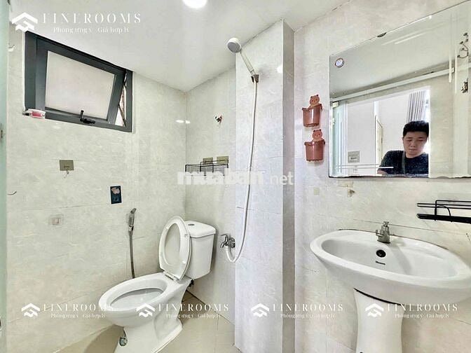 DUPLEX FULL NỘI THẤT THANG MÁY CỬA SỔ TRỜI LỚN NGAY VLU IUH
