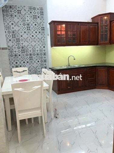 Cần cho thuê nhà HXH 210/3A CMT8 P.10 Q.3
