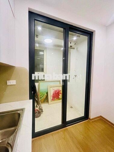 Bán căn góc 3 ngủ đủ nội thất chung cư Big Tower mặt phố Phạm Hùng