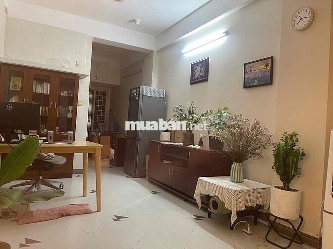 Cho thuê chung cư Ngô Tất Tố 2pn 70m2 tầng cao full NT cọc 1 sát q1 rẻ