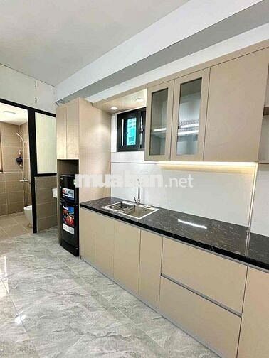 CCMN PHỐ CHÙA LÁNG. RỘNG 30M2. THANG MÁY. GIÁ 7Tr3
