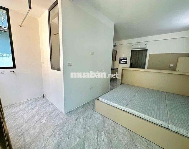 CCMN PHỐ CHÙA LÁNG. RỘNG 30M2. THANG MÁY. GIÁ 7Tr3