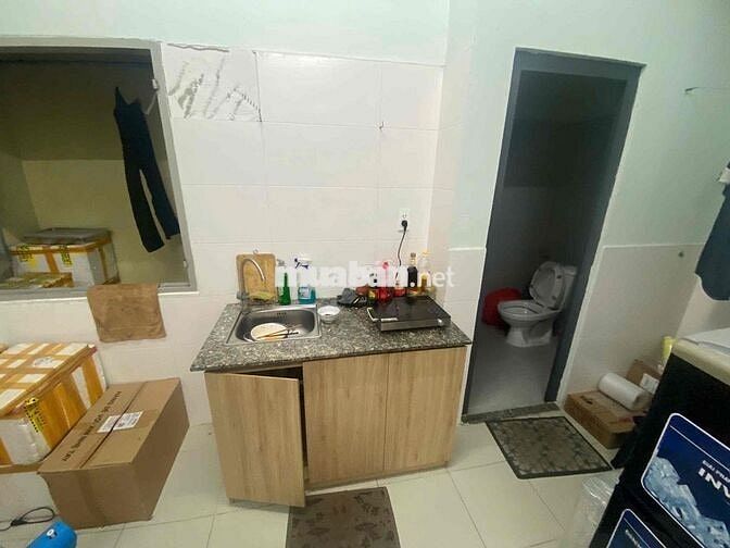CHDV đầy đủ tiện nghi gần khu chế xuất Tân Thuận